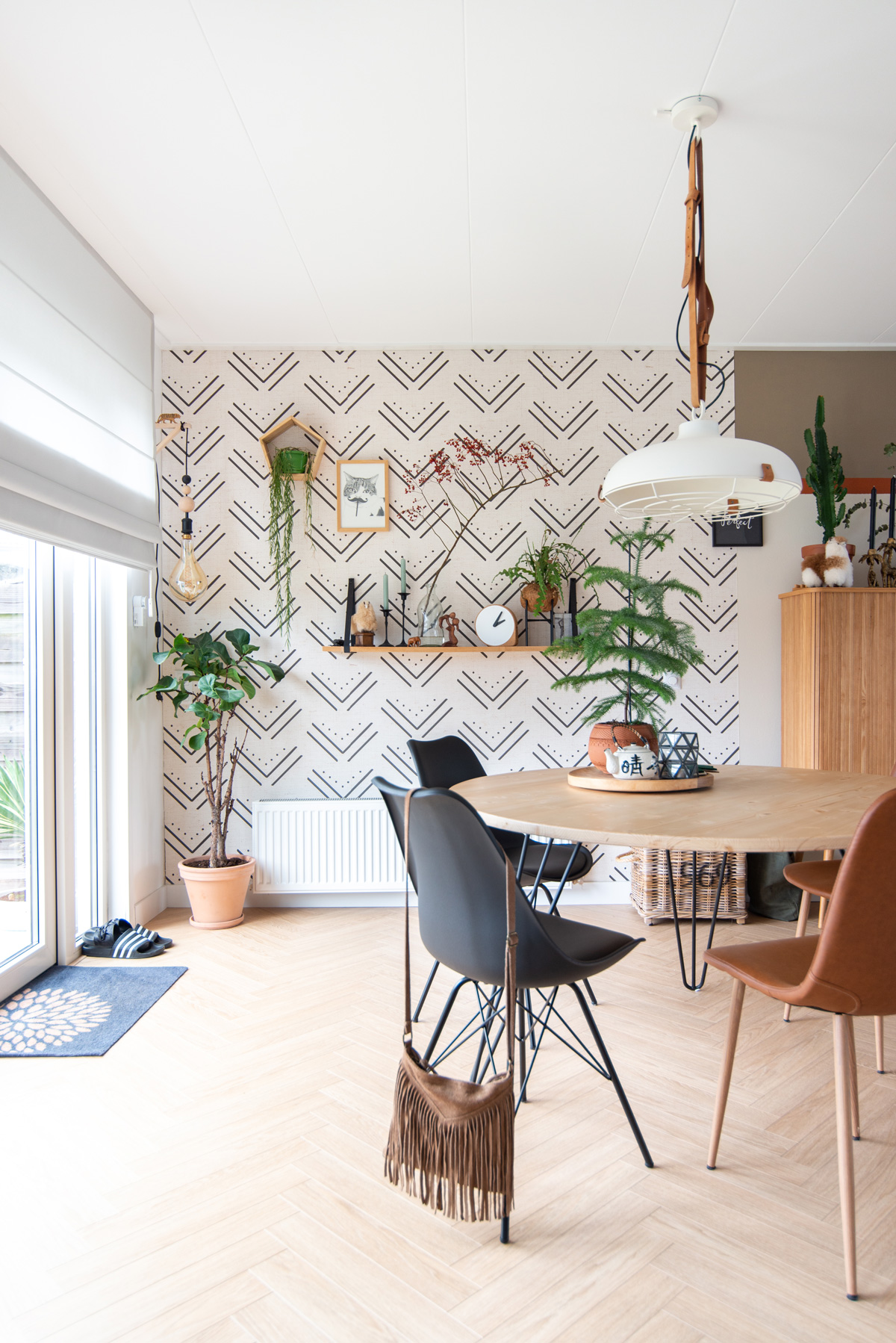 keeelly91 ronde tafel allondery eiken stalen poten op maat interieur wooninspiratie eetkamer diningroom